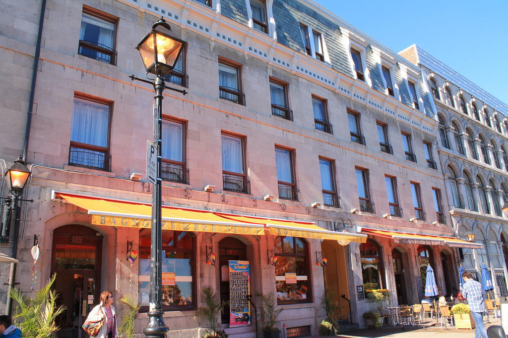 Auberge De La Place Royale Montréal Eksteriør billede